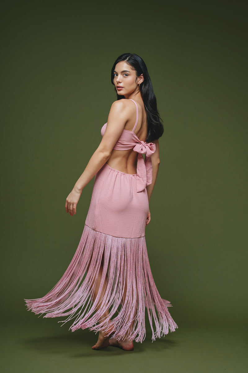 Vestido cut out rosa con flecos