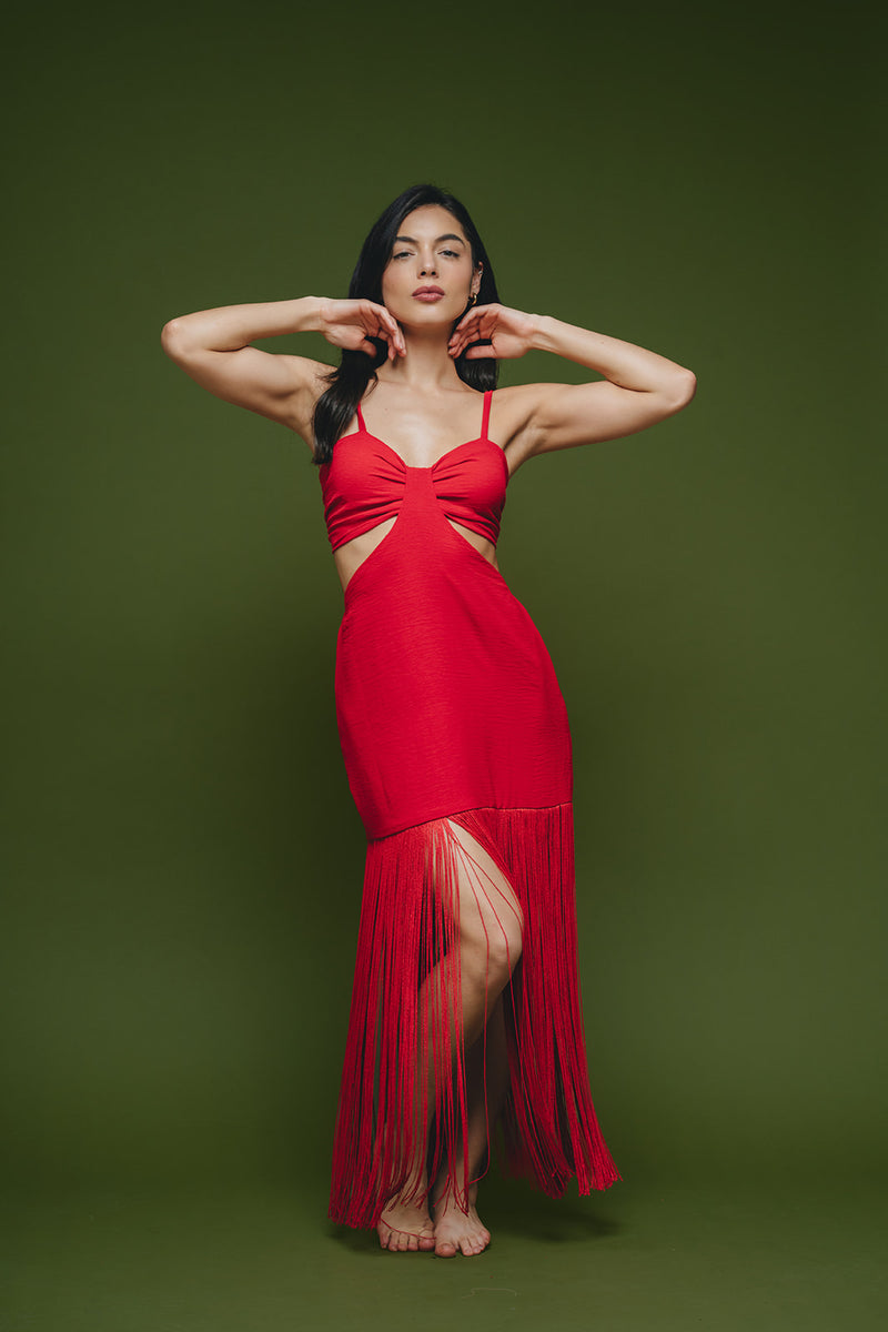 Vestido cut out rojo con flecos